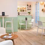 Florence Hotel
